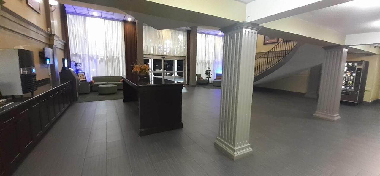 Americas Best Value Inn Феникс Сити Екстериор снимка