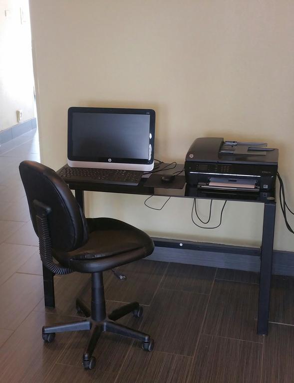 Americas Best Value Inn Феникс Сити Екстериор снимка